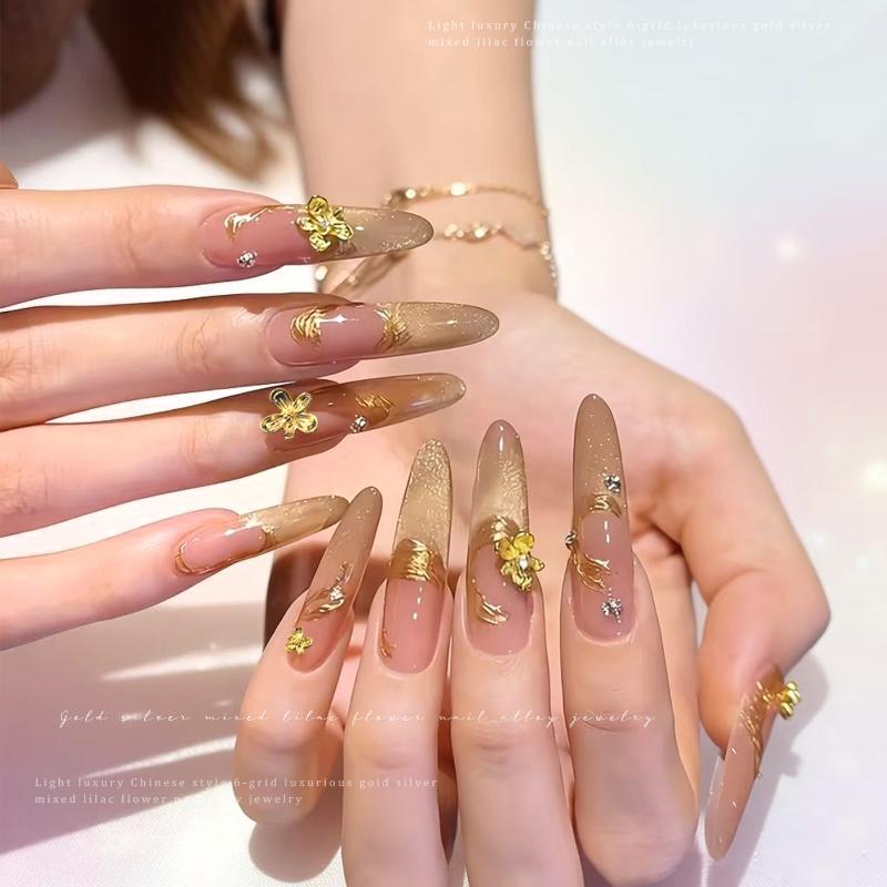 Nail Art Lilac - ชาร์มตกแต่งเล็บรูปดอกไม้ 3 มิติ 20/30 ชิ้น ทำจากโลหะผสม