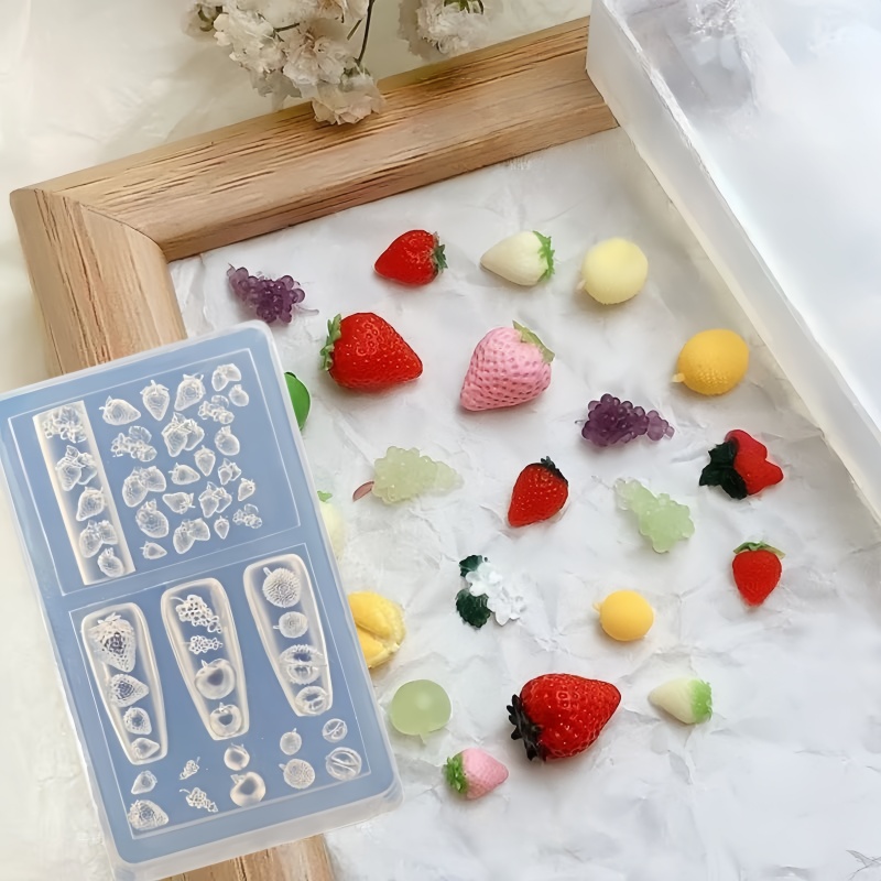 Nail Art Strawberry - แม่พิมพ์เล็บลายผลไม้ 1 ชิ้น ลายสตรอว์เบอร์รี องุ่น ทุเรียน