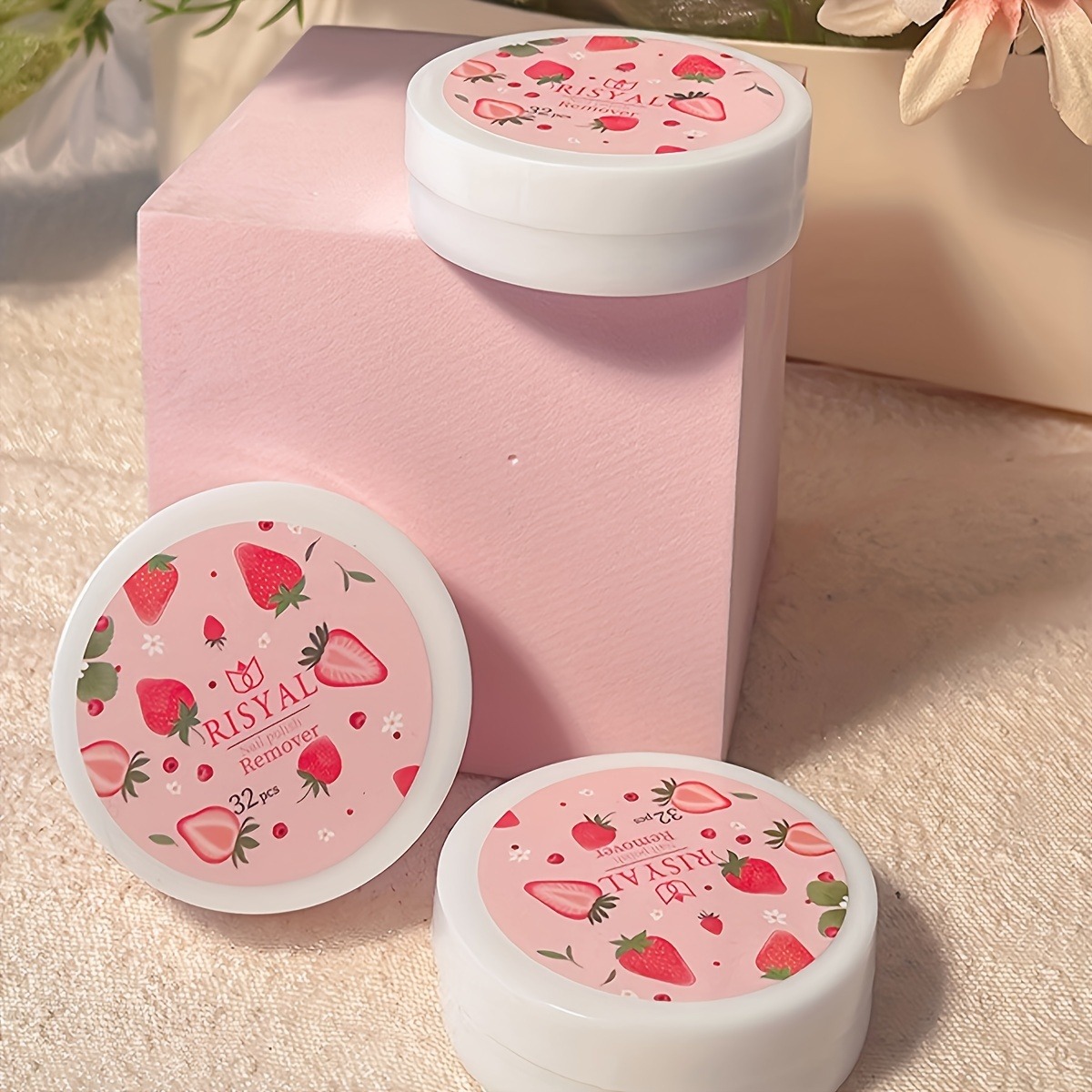 Nail Art Strawberry - 32 ชิ้น/กล่องสตรอเบอร์รี่เล็บRemover Pads,ผ้าเช็ดทําความสะอาดดูดซับนุ่มสําหรับEasy Manicure & Pedicure
