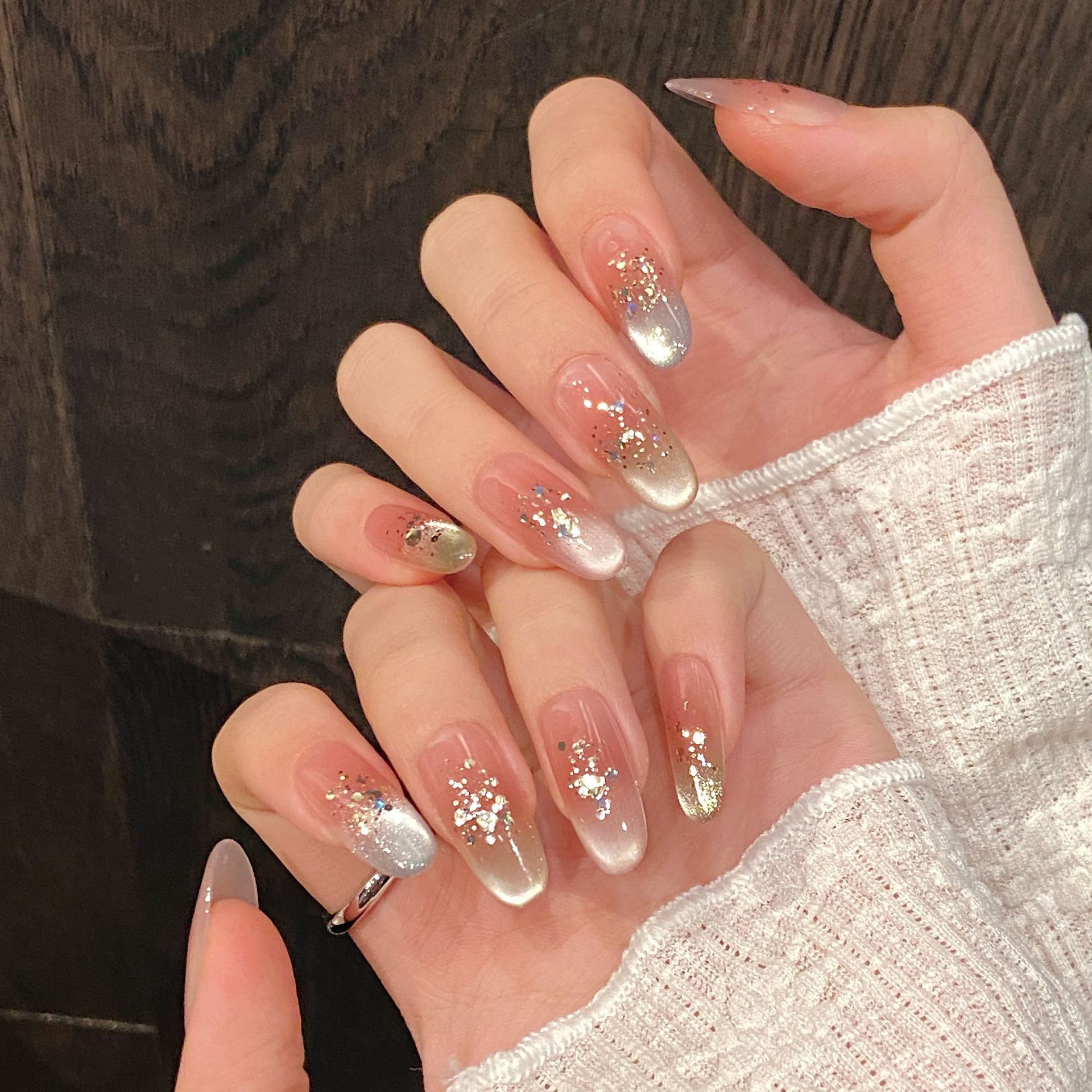 ทําด้วยมือกดบนเล็บ Rainbow CAT - Nail Art Rainbow บทวิจารณ์และราคา