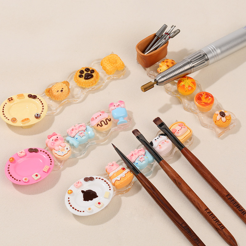 ที่ใส่แปรงทำเล็บรูปสัตว์น่ารัก - Nail Art Sch บทวิจารณ์และราคา