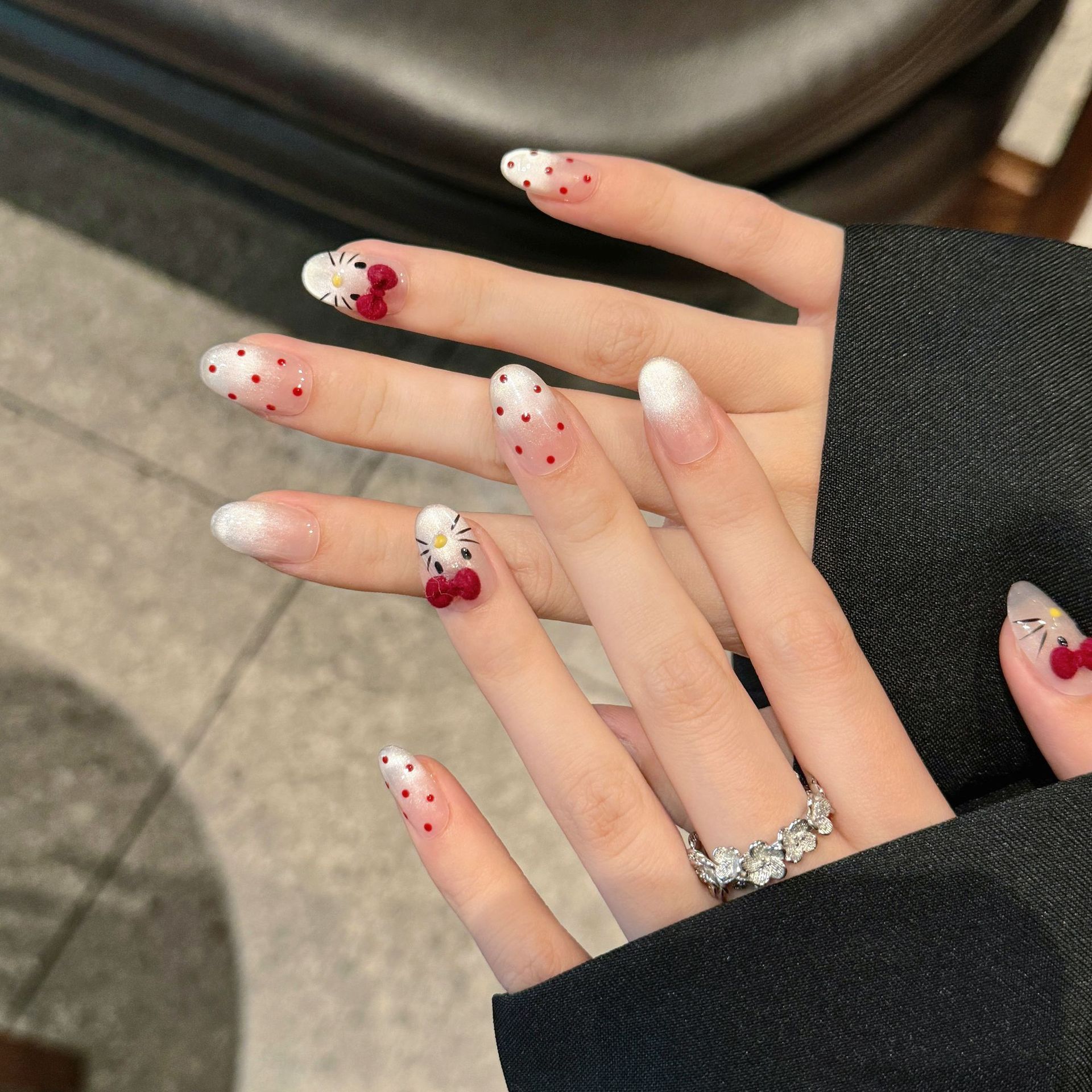 10 ชิ้น ชุดทำเล็บปลอมรูปวงรีแบ - Nail Art Emerald บทวิจารณ์และราคา